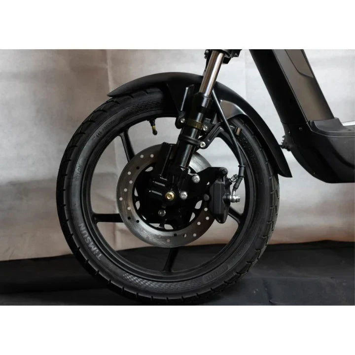Eskuta SX-250 Series IV Moped Style EAPC Electric Bike 2023